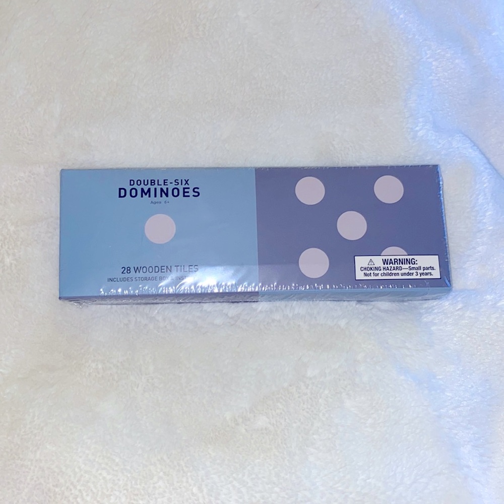 Dashing dominoes set double six dominoes 28 wooden titles